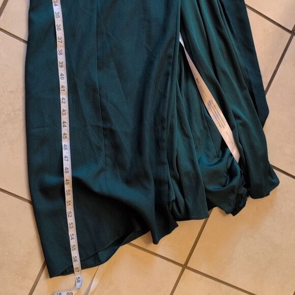 NWT Dessy Collection Off-the-Shoulder Criss Cross Back Trumpet Gown Green Size 6 - Picture 9 of 14